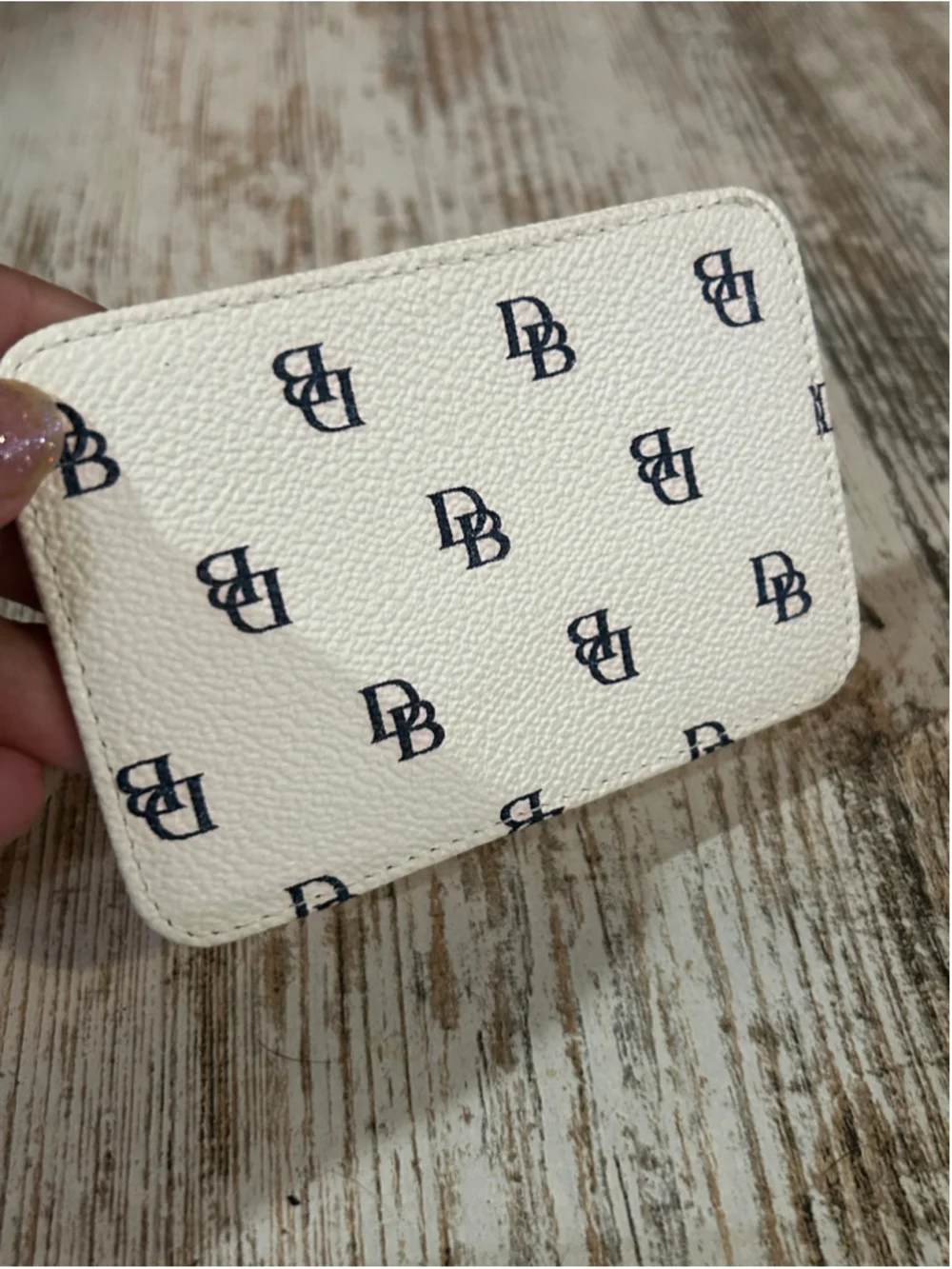 Women's Dooney & Bourke Card Holder One Size White Navy Blue